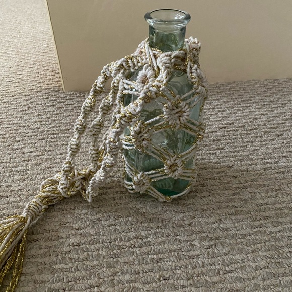 SEZANE MACRAME BOHEMIAN GLASS BOTTLE HANGING VASE - Picture 3 of 8
